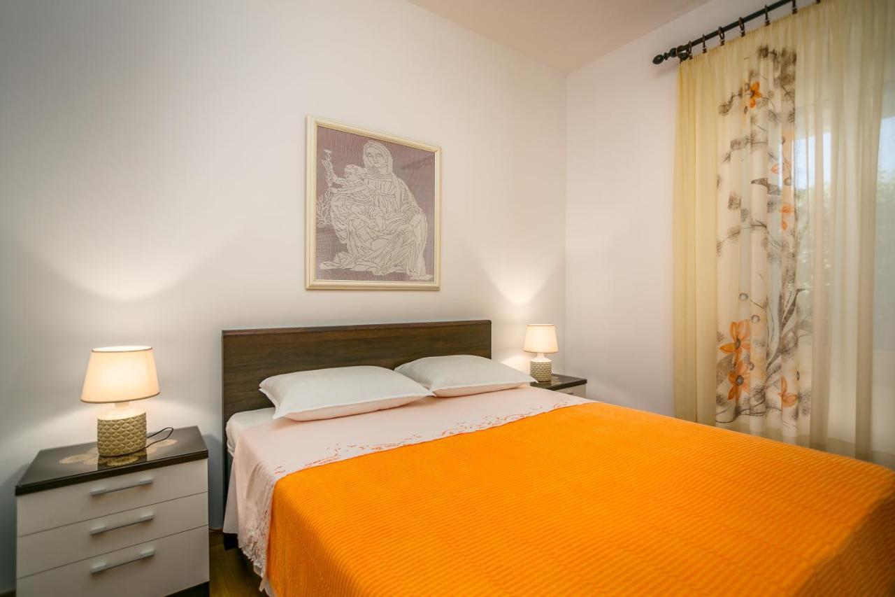Apartment Near The Sea Judita Malinska Exterior foto